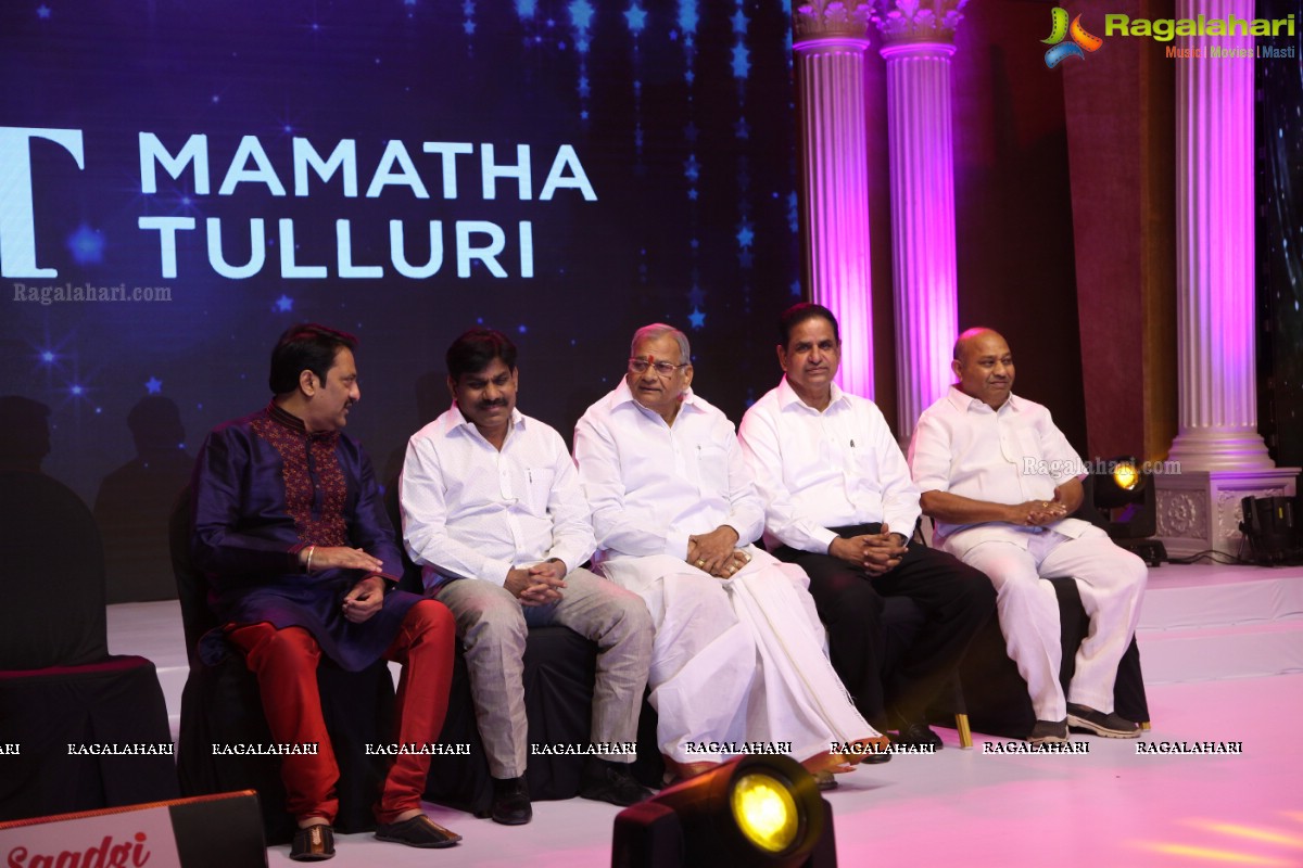 Mamatha Tulluri Handloom Fashion Show at The Cybercity Conventions