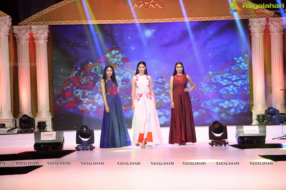 Mamatha Tulluri Handloom Fashion Show at The Cybercity Conventions