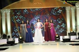 Mamatha Tulluri Handloom Fashion Show