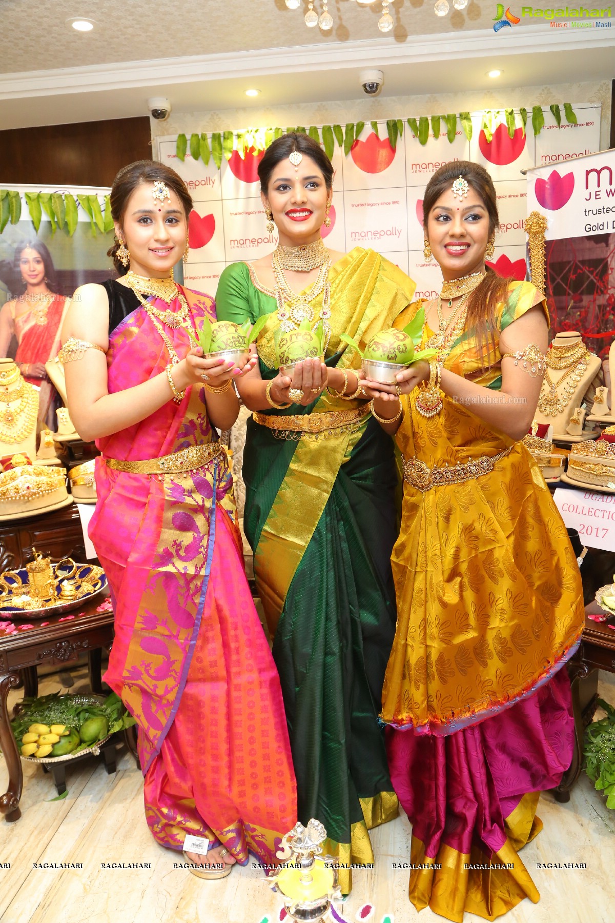  Mannara Chopra launches Manepally Jewellers Exclusive Wedding and Festive Diamond Jewellery Collection 2017, Punjagutta, Hyderabad