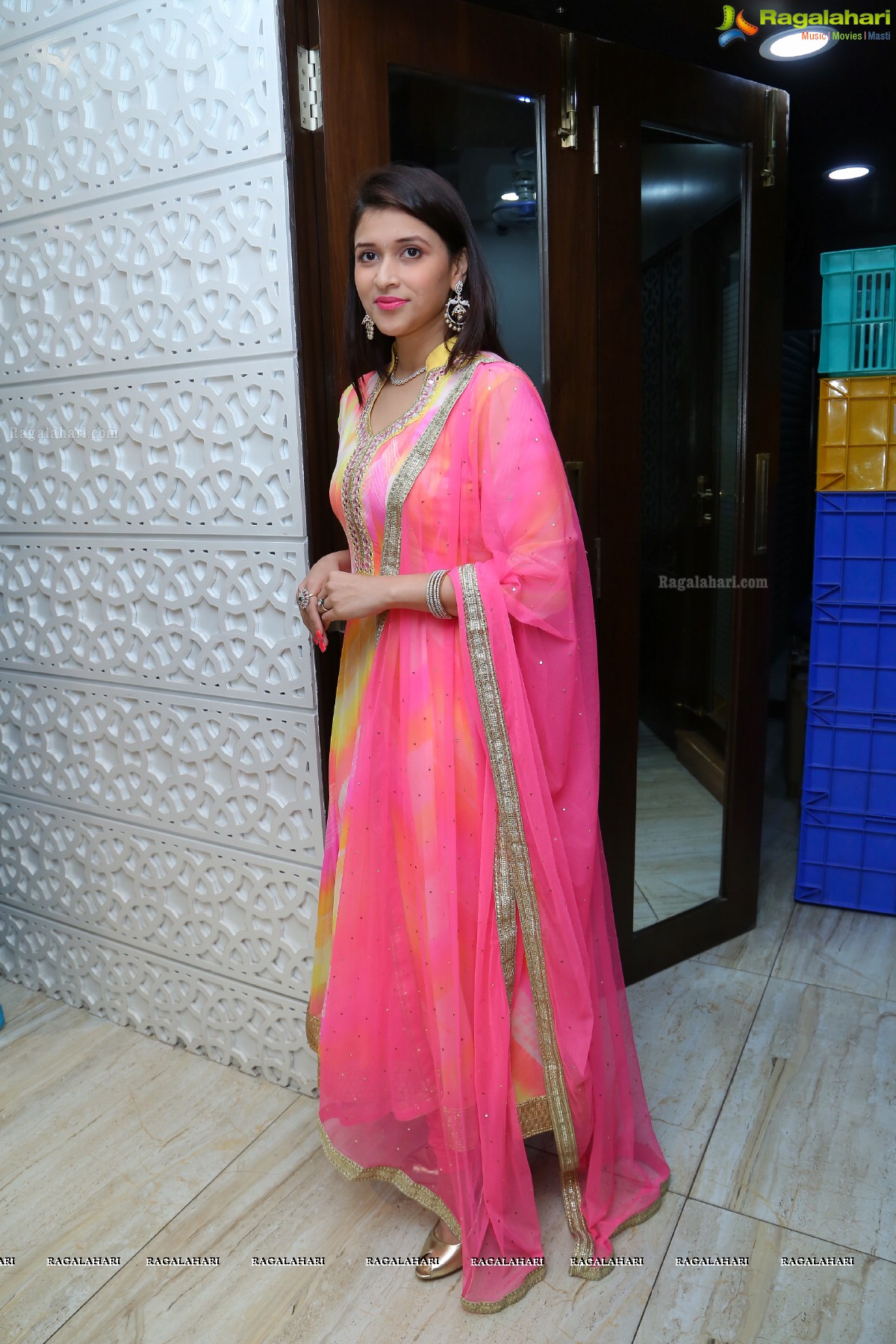  Mannara Chopra launches Manepally Jewellers Exclusive Wedding and Festive Diamond Jewellery Collection 2017, Punjagutta, Hyderabad