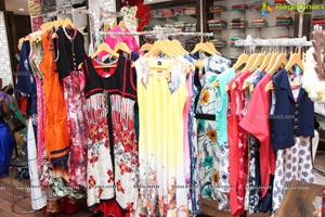 Nakshatra Fashion Stores