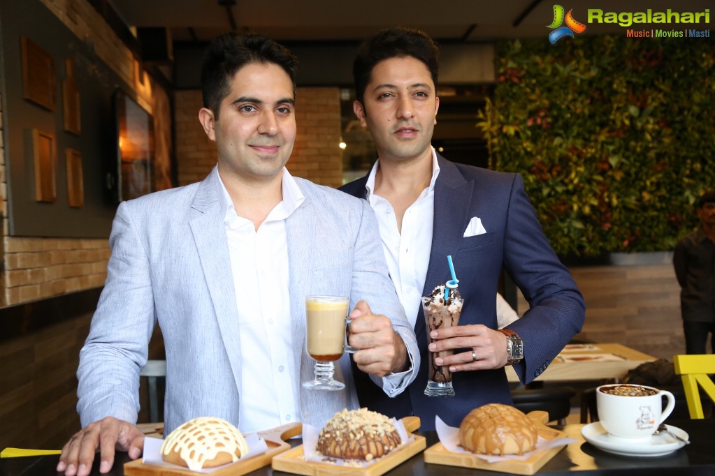 Grand Launch of Pappa Roti - The Father of All Buns at Road #1, Jubilee Hills, Hyderabad