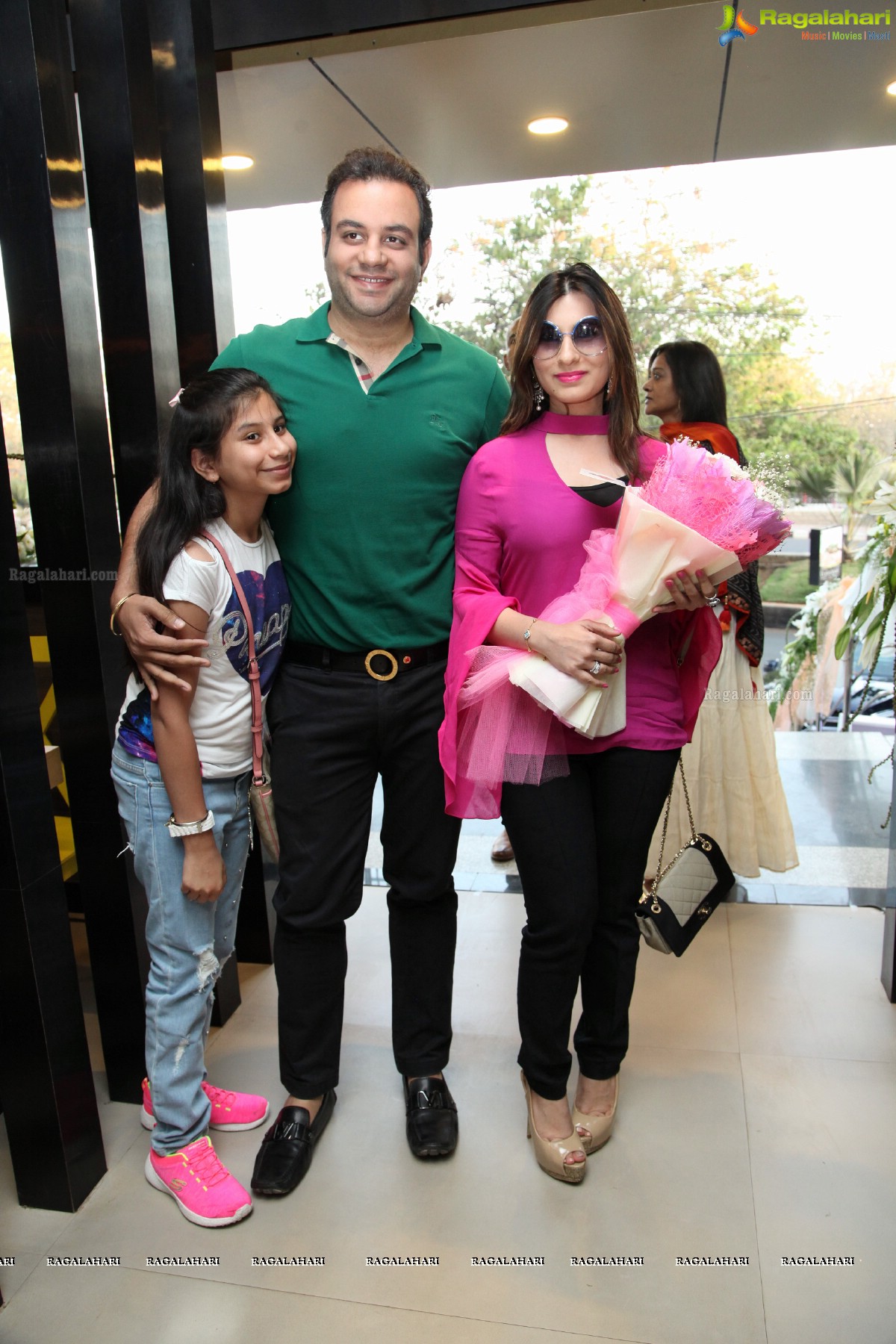 Pop-Up-Party for the Launch of Papparoti Flagship Store, Jubilee Hills, Hyderabad