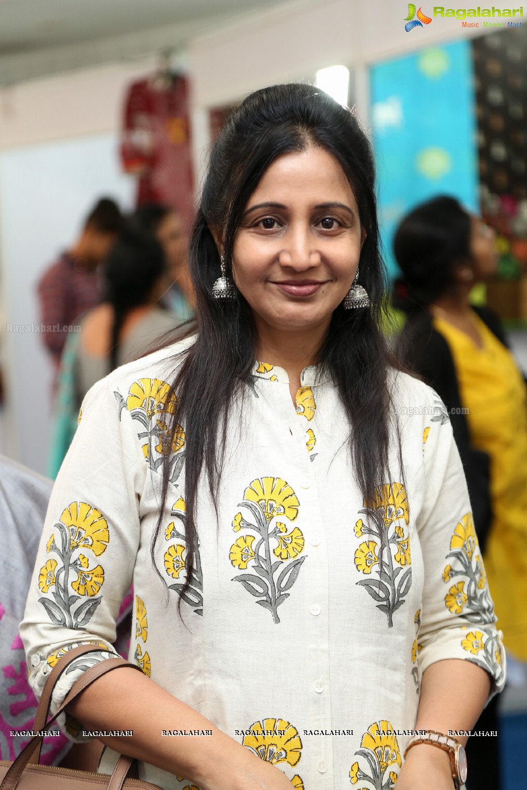 Priyanka Ramana launches We Craft Elegance Expo at Shilpa Kala Vedika, Madhapur, Hyderabad