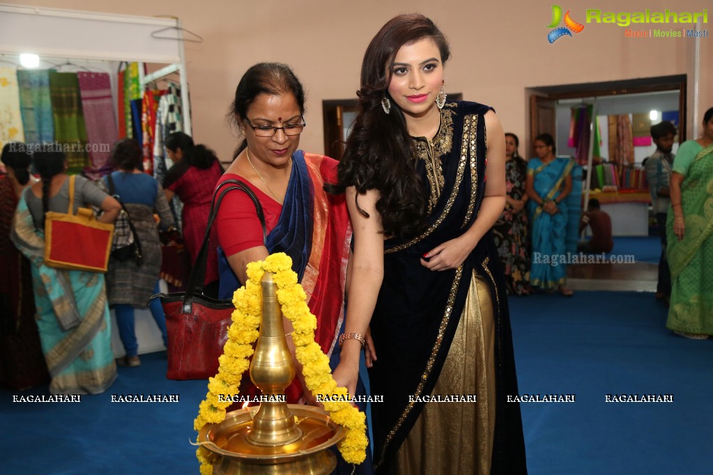 Priyanka Ramana launches We Craft Elegance Expo at Shilpa Kala Vedika, Madhapur, Hyderabad