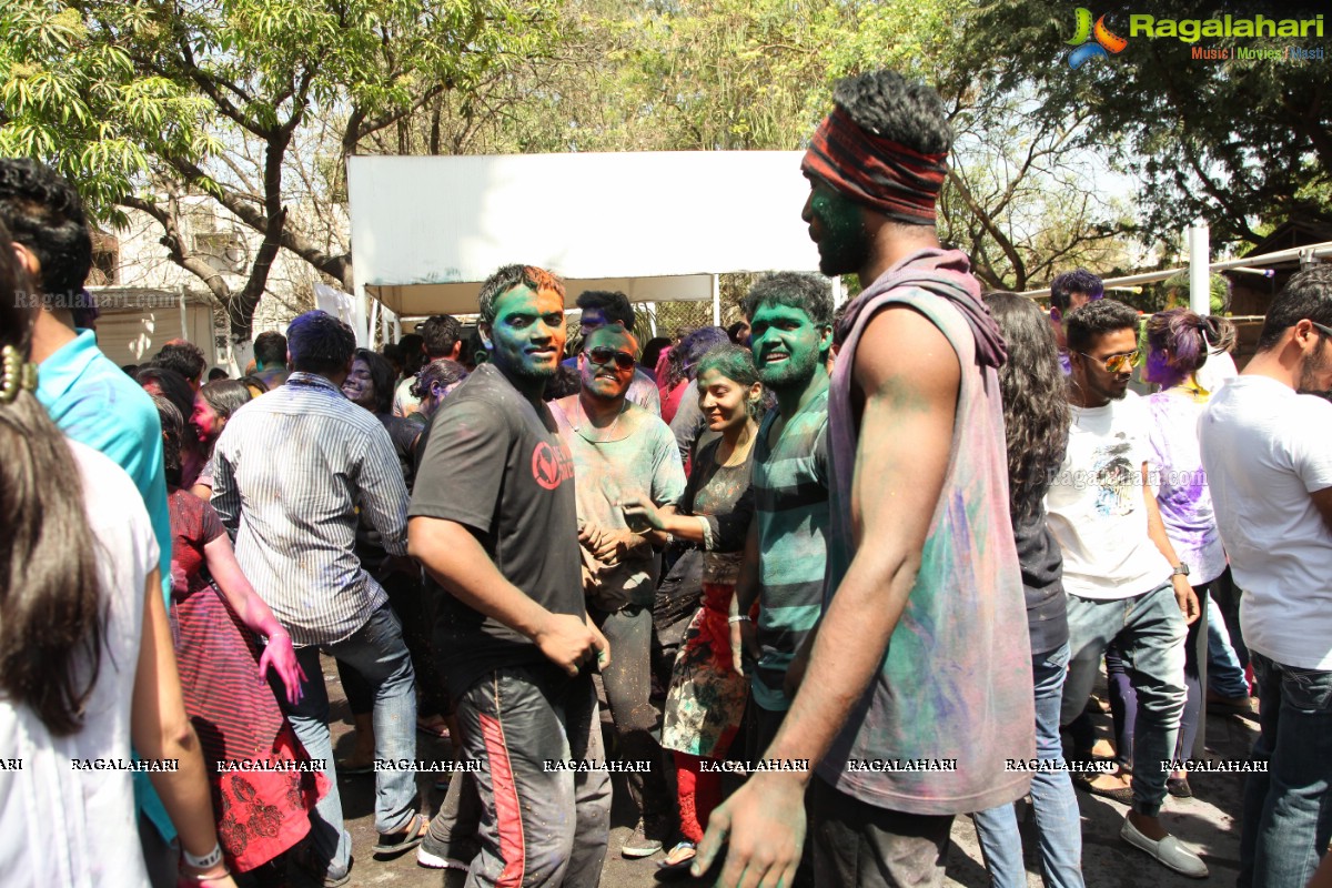 Rang Barse Holi Party at Oyster Lounge, Jubilee Hills, Hyderabad