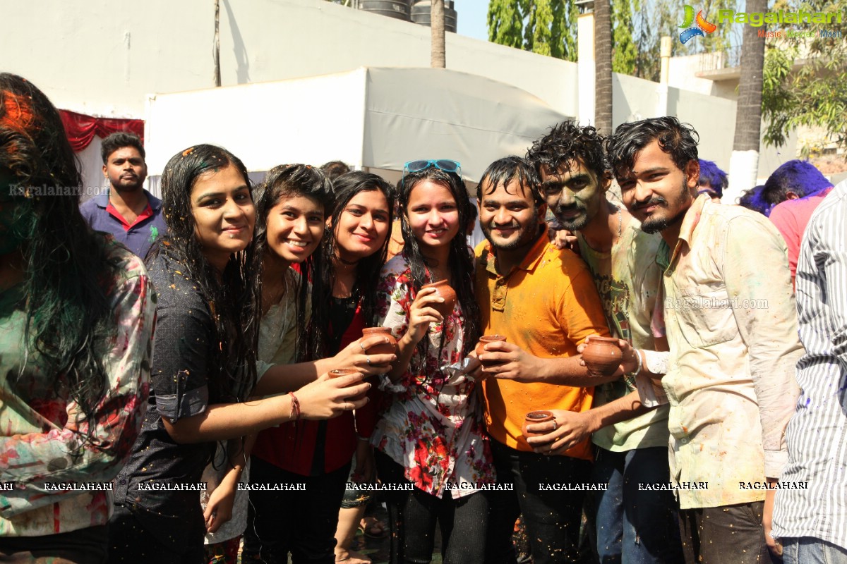 Rang Barse Holi Party at Oyster Lounge, Jubilee Hills, Hyderabad