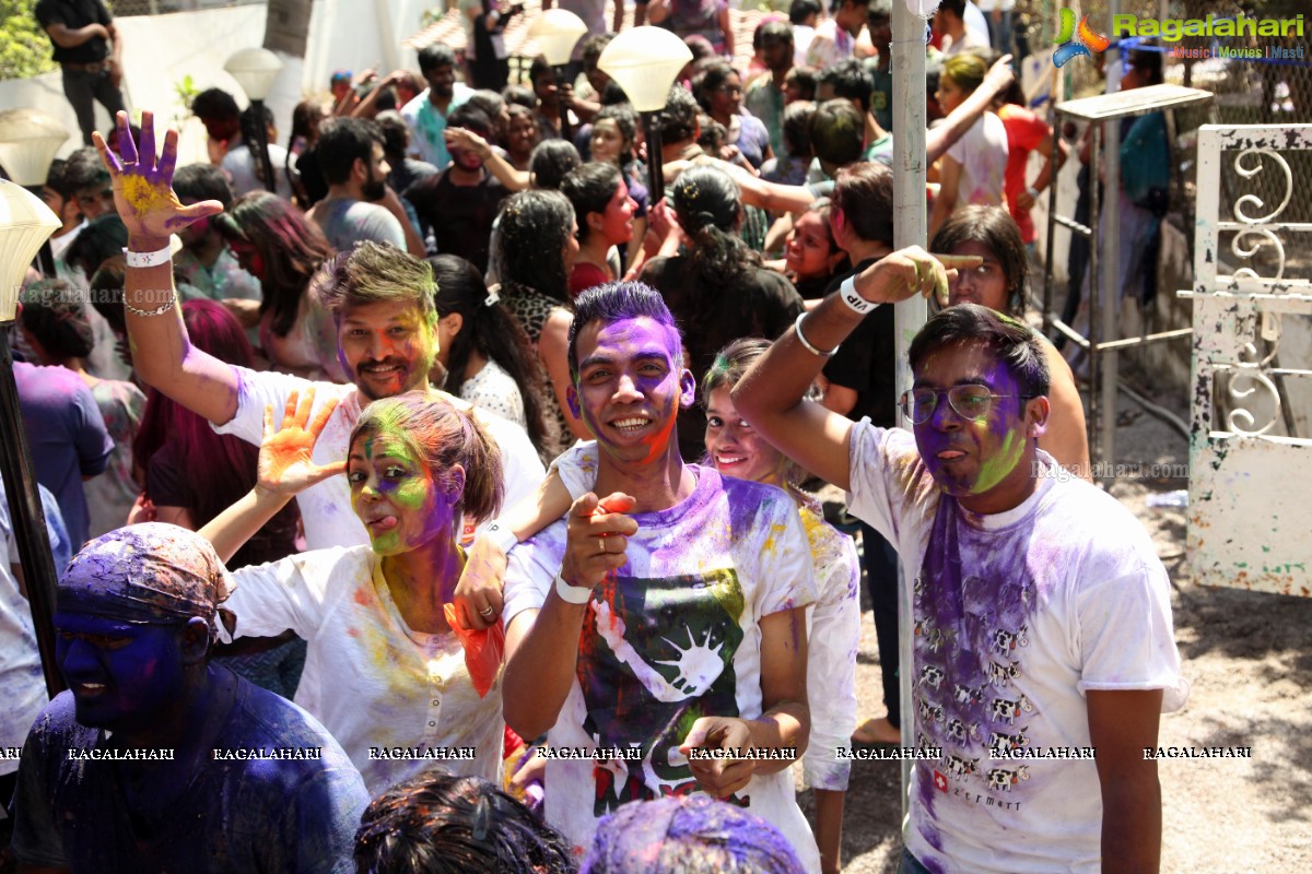 Rang Barse Holi Party at Oyster Lounge, Jubilee Hills, Hyderabad