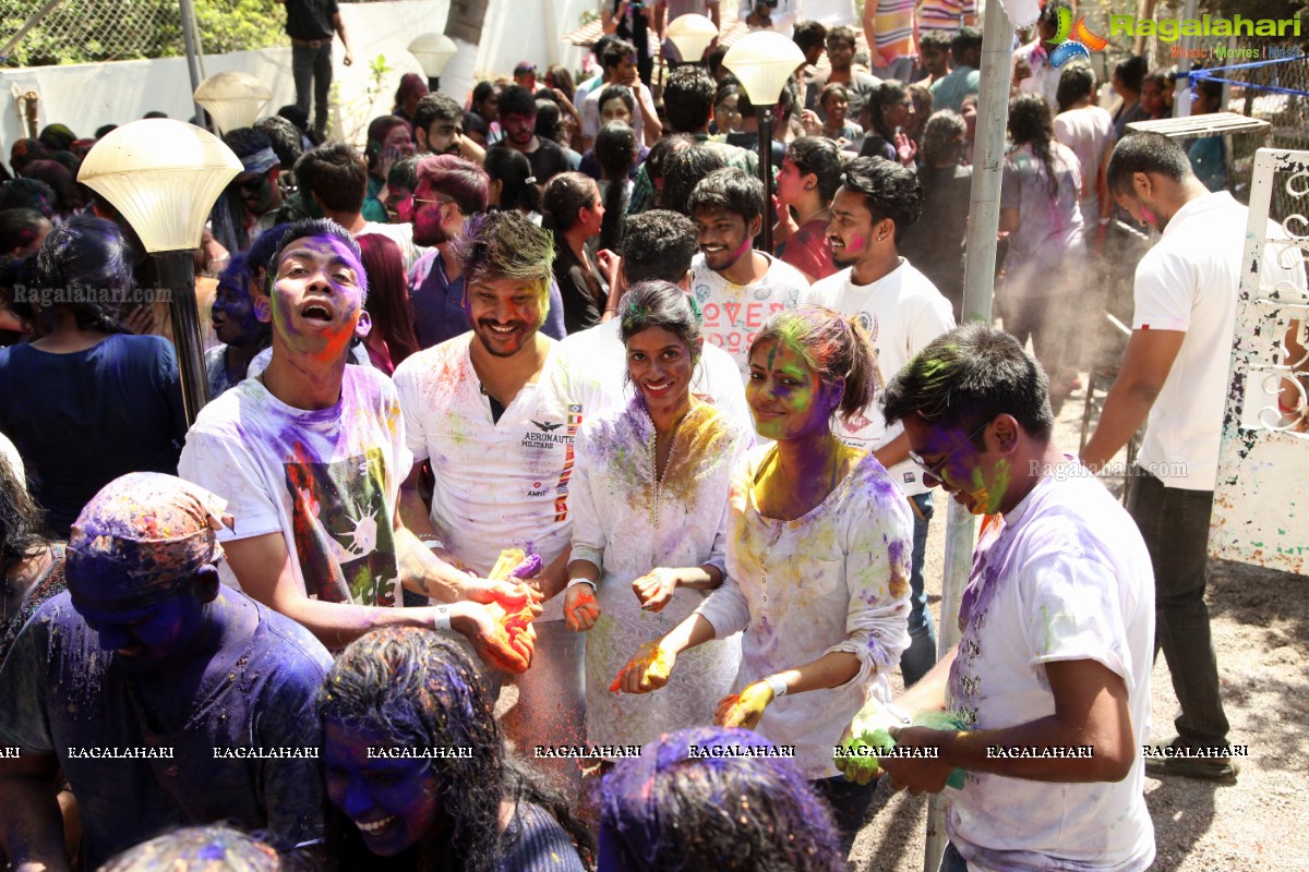 Rang Barse Holi Party at Oyster Lounge, Jubilee Hills, Hyderabad