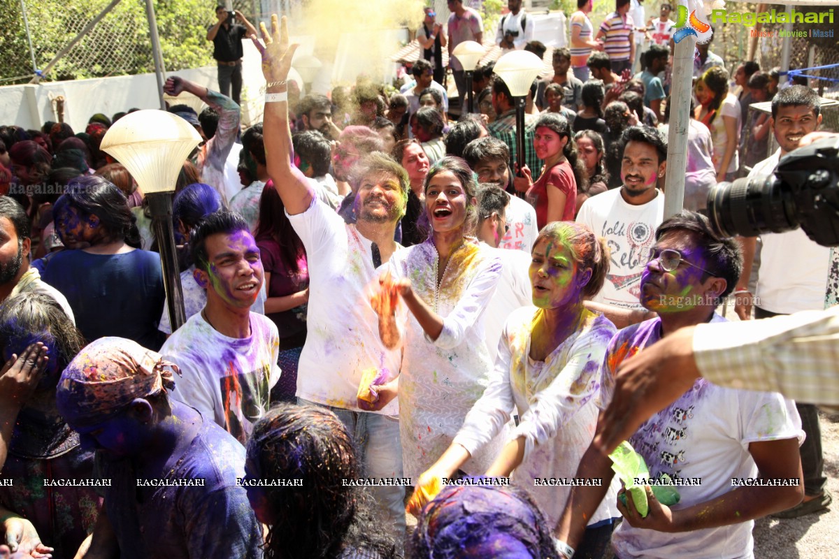 Rang Barse Holi Party at Oyster Lounge, Jubilee Hills, Hyderabad