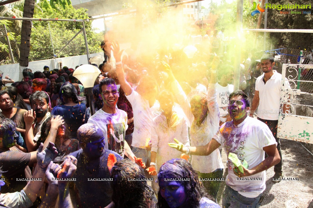 Rang Barse Holi Party at Oyster Lounge, Jubilee Hills, Hyderabad