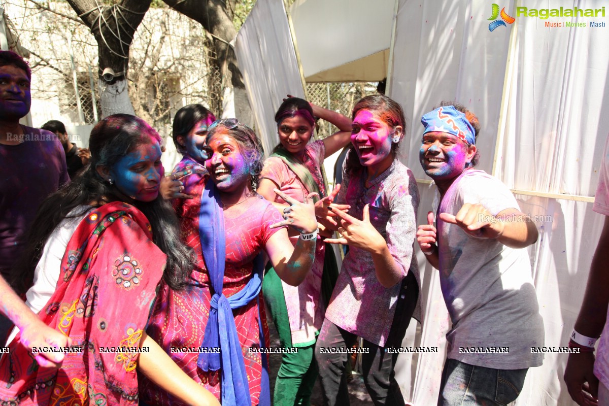 Rang Barse Holi Party at Oyster Lounge, Jubilee Hills, Hyderabad