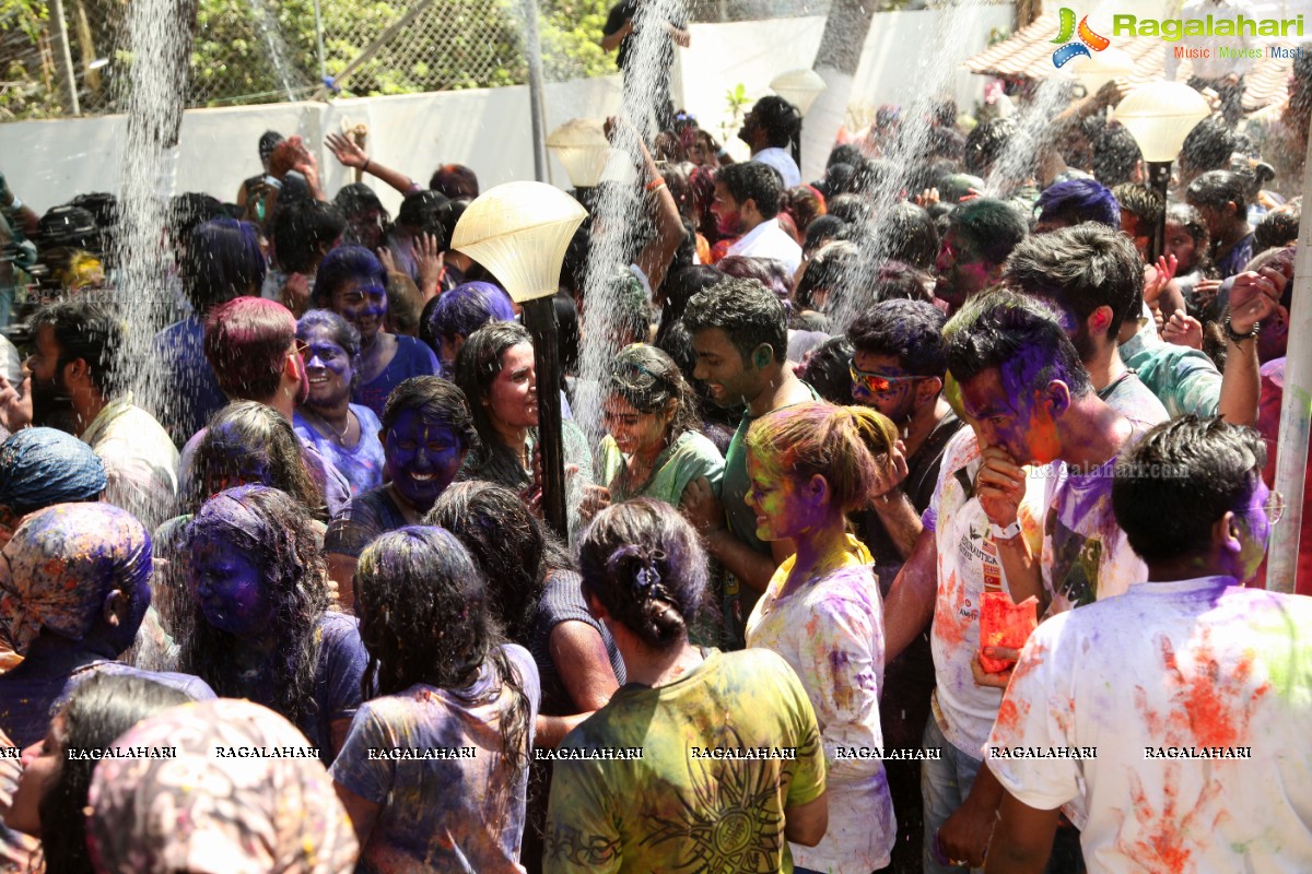 Rang Barse Holi Party at Oyster Lounge, Jubilee Hills, Hyderabad