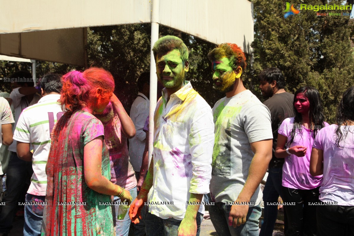 Rang Barse Holi Party at Oyster Lounge, Jubilee Hills, Hyderabad