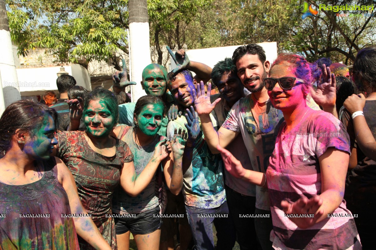 Rang Barse Holi Party at Oyster Lounge, Jubilee Hills, Hyderabad