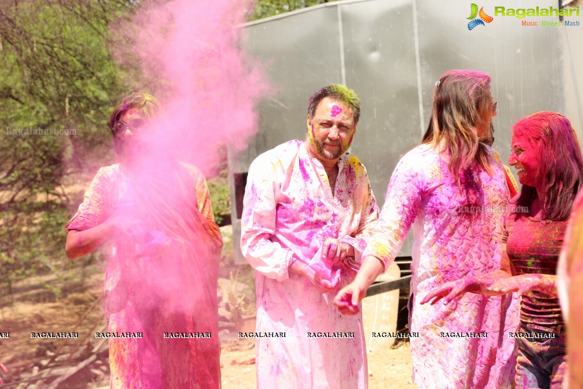 Raunaq's Grand Annual Holi Colour Festivity 2017