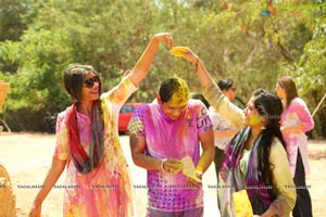 Raunaq Holi Colour Festivity 2017