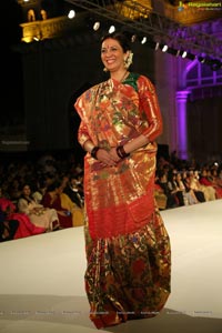 Rotary Fashion Ramp Walk