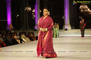 Rotary Fashion Ramp Walk