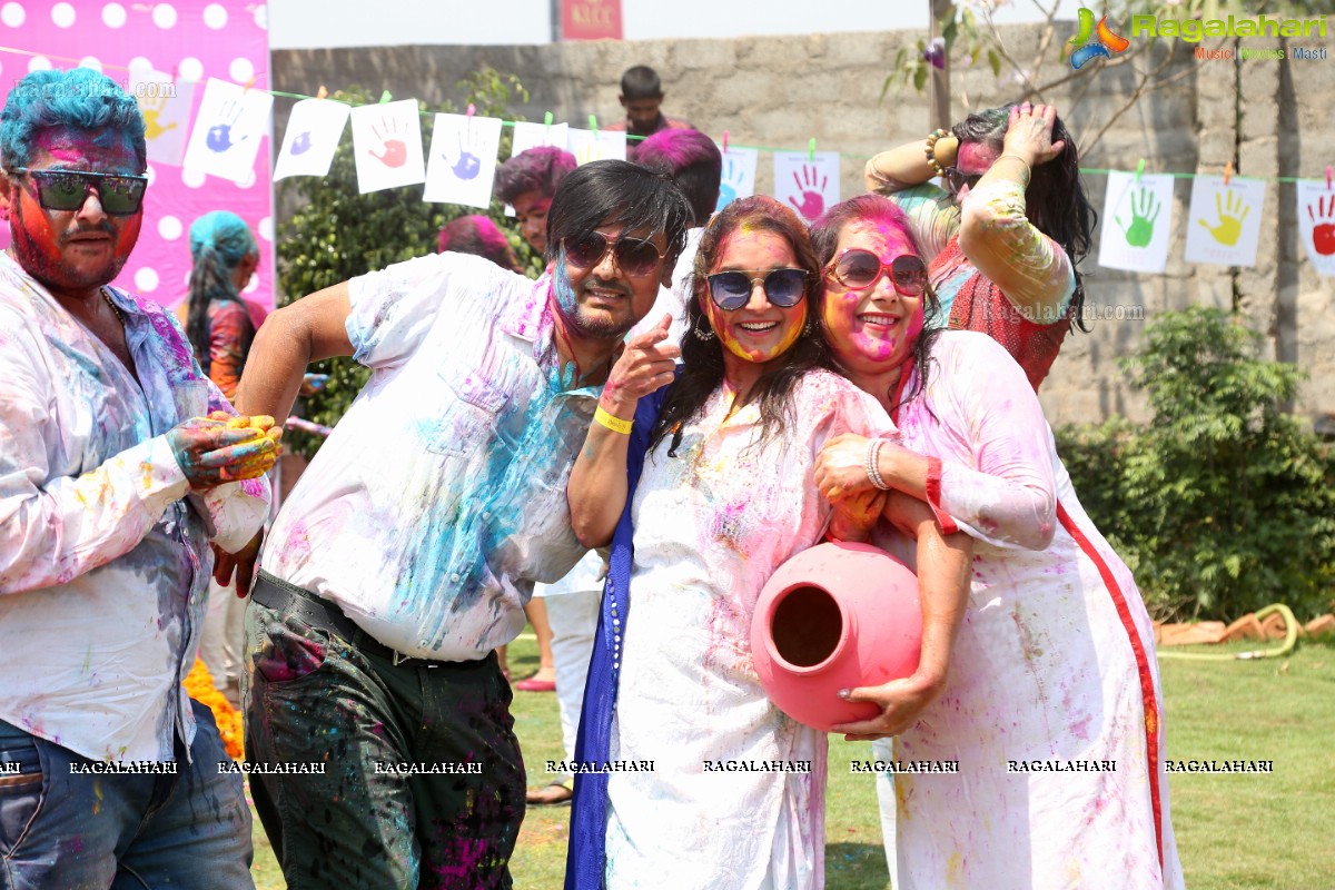 Holi 2017 Celebrations by Samanvay Ladies Club, Hyderabad