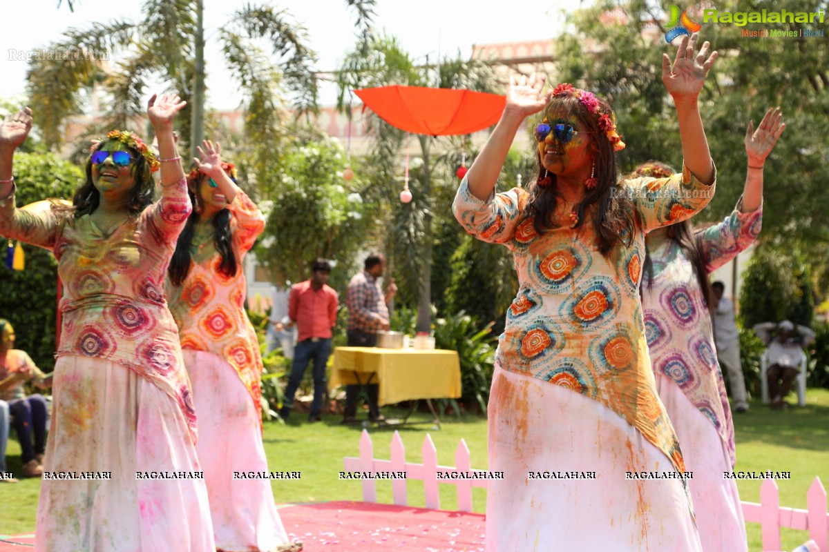 Holi 2017 Celebrations by Samanvay Ladies Club, Hyderabad