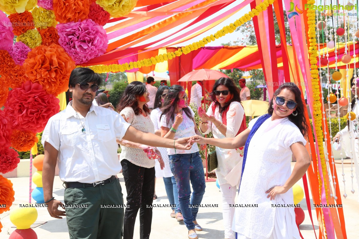 Holi 2017 Celebrations by Samanvay Ladies Club, Hyderabad