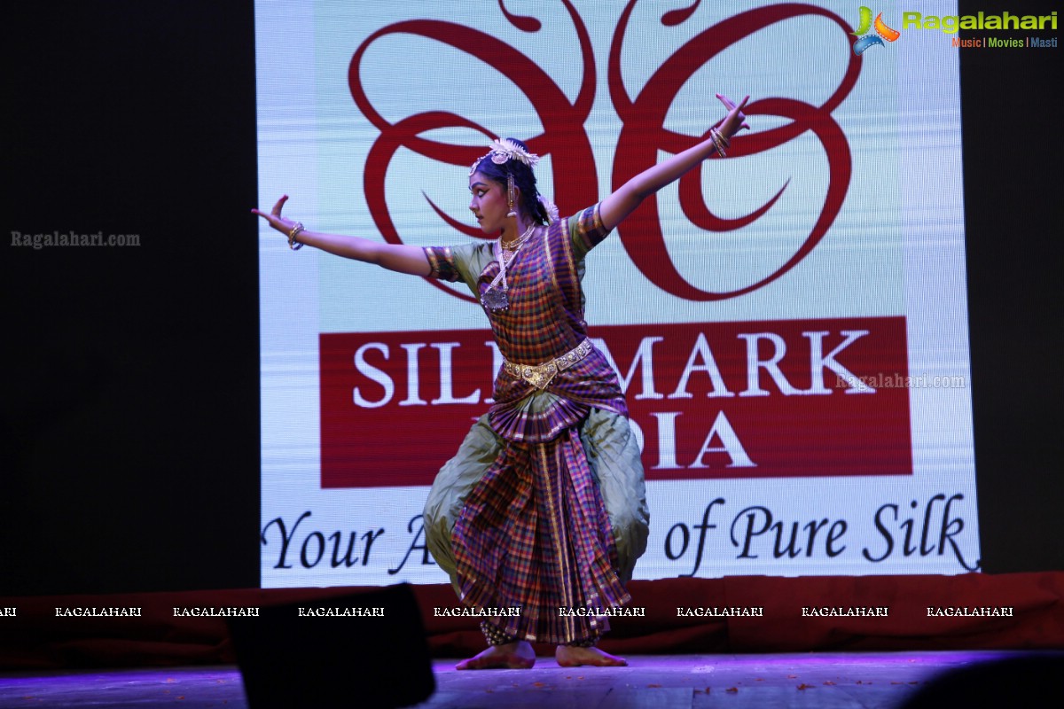 Srimathi Silk Mark Beauty Pageant 2017 Hyderabad