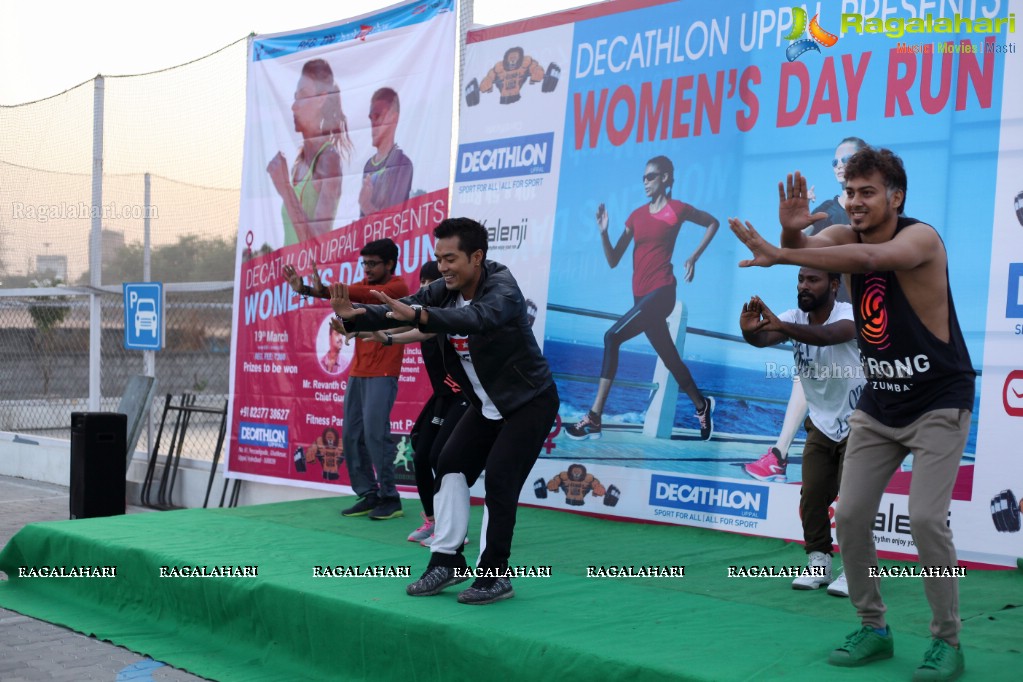 Women Run with Ritz Studious by Decathlon Uppal