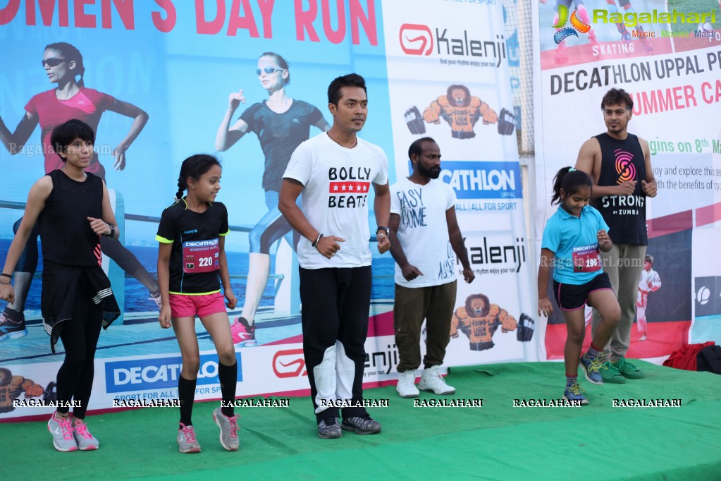 Women Run with Ritz Studious by Decathlon Uppal