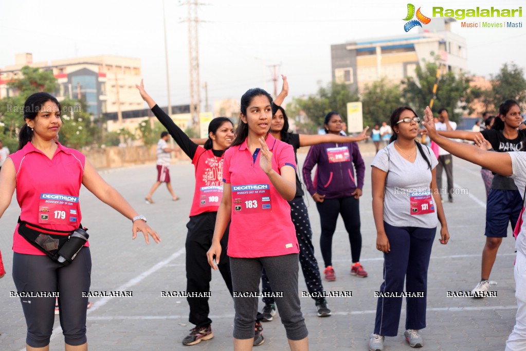 Women Run with Ritz Studious by Decathlon Uppal