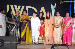 IWDA award for Director B.Jaya