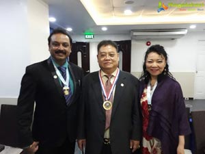Naresh Receiving Award