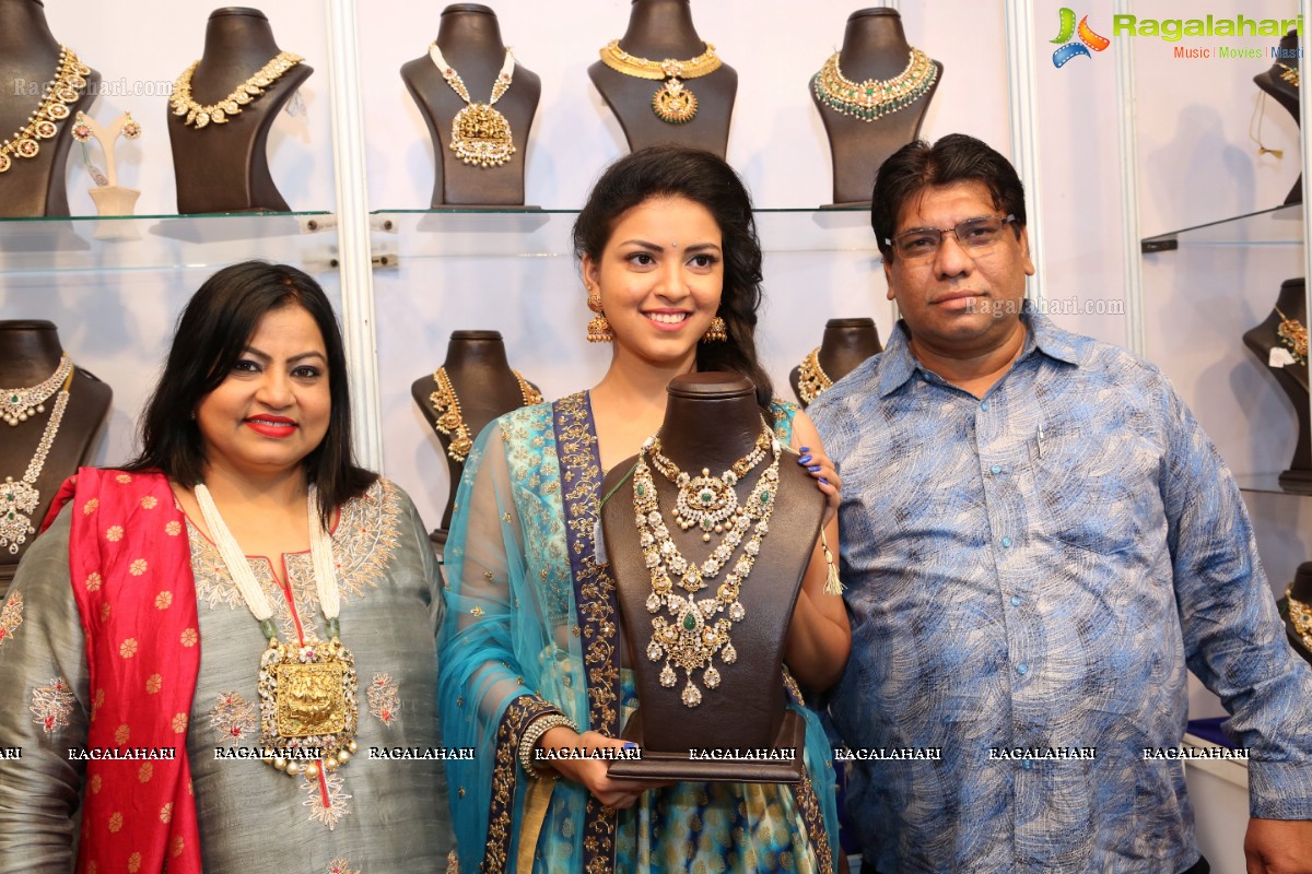 Akriti Elite Exhibition inagurated by Yashu Mashetty