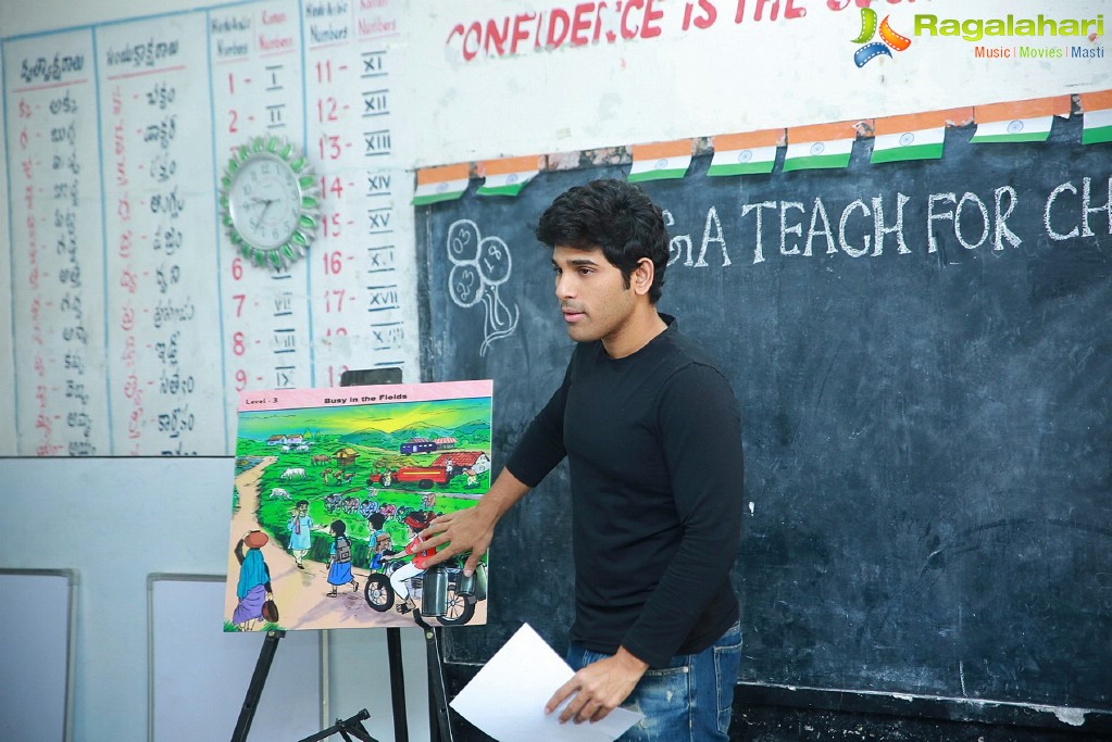 Allu Sirish at Banjara Hills Goverment High School