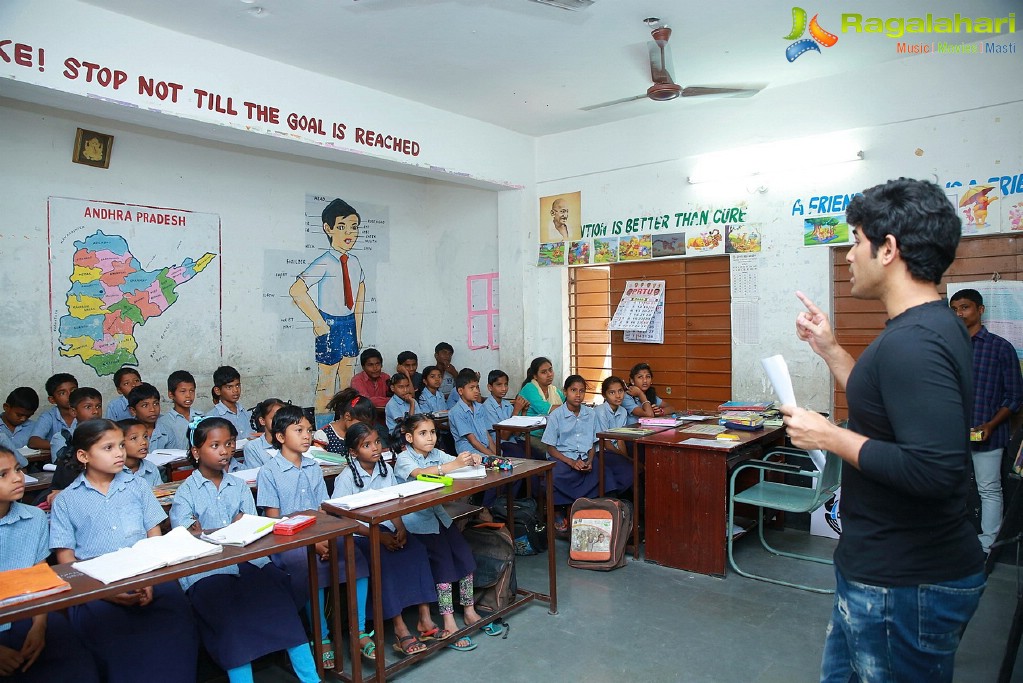 Allu Sirish at Banjara Hills Goverment High School