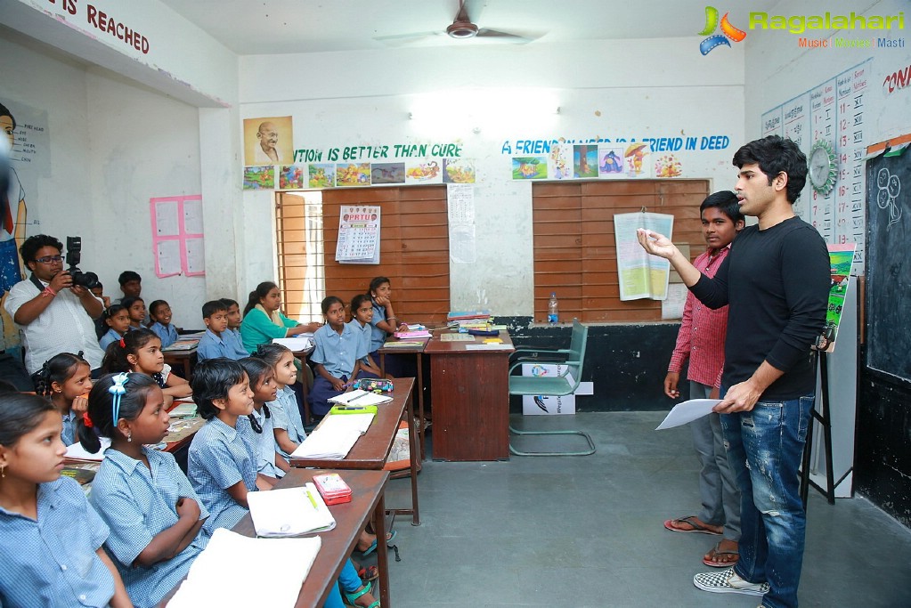 Allu Sirish at Banjara Hills Goverment High School