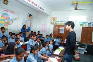 Allu Sirish Pega Teach For Change