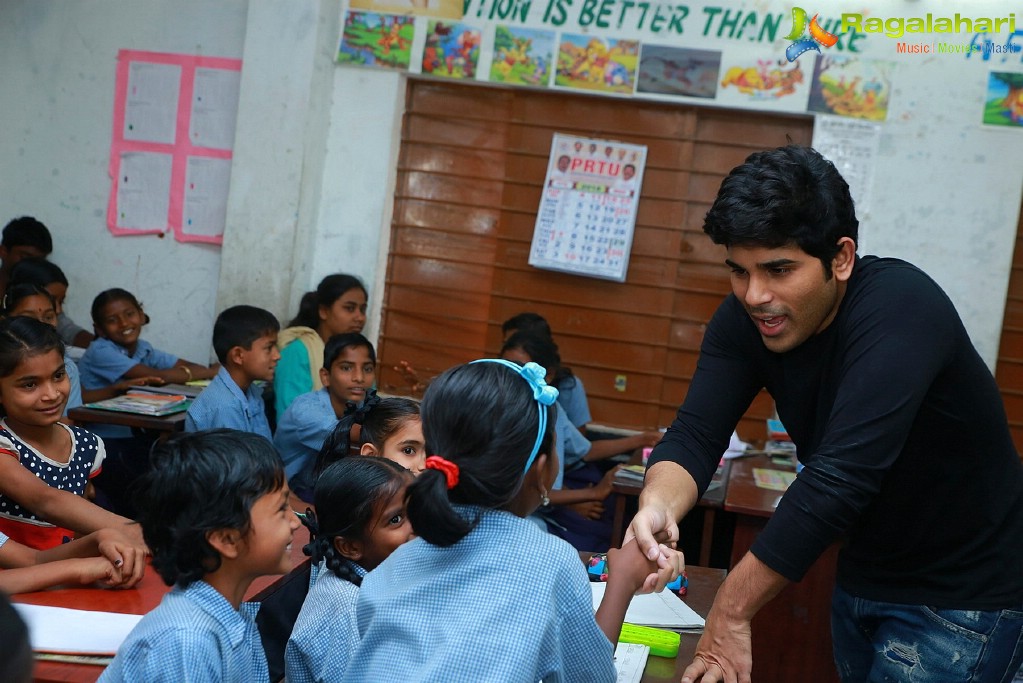 Allu Sirish at Banjara Hills Goverment High School