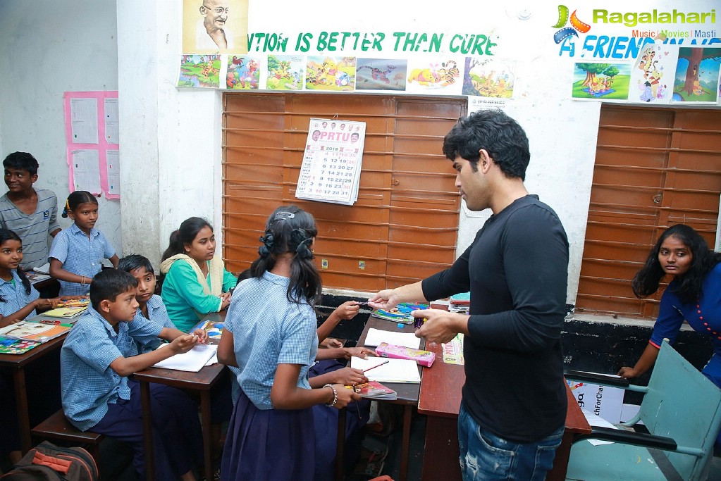 Allu Sirish at Banjara Hills Goverment High School