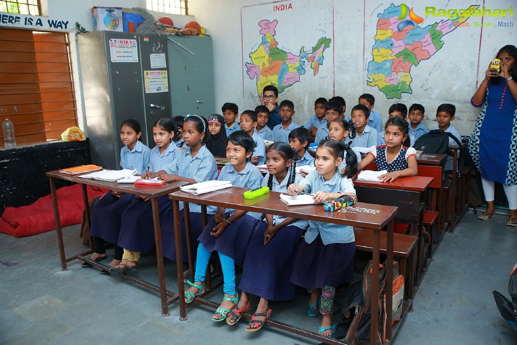 Allu Sirish at Banjara Hills Goverment High School