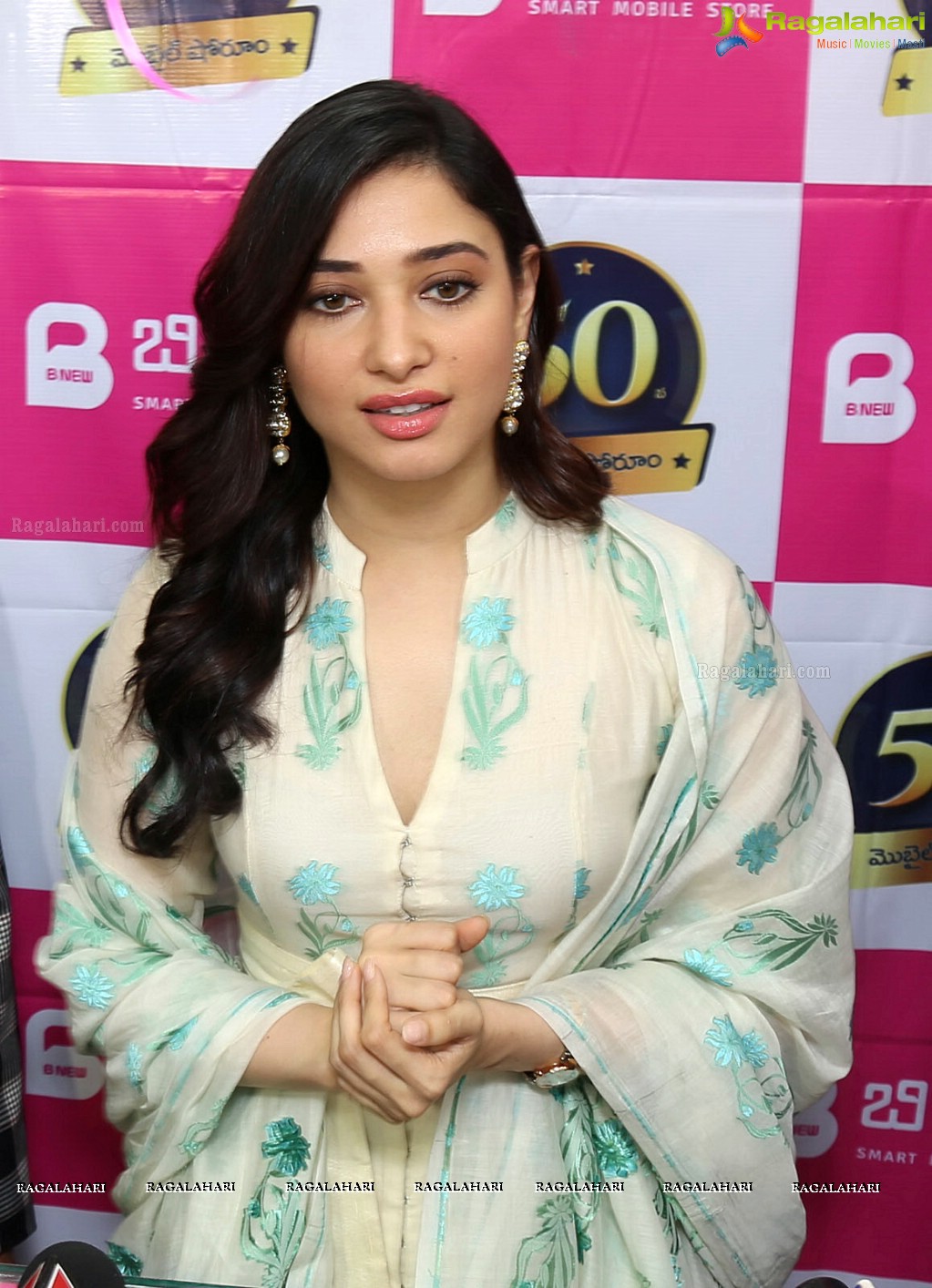 Tamannaah launches B New 50th Mobile Store at Vijayanagaram