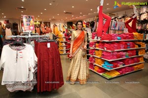 Big Bazaar's All New Fashion Section Launch