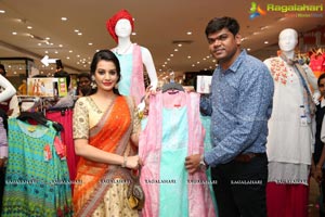 Big Bazaar's All New Fashion Section Launch