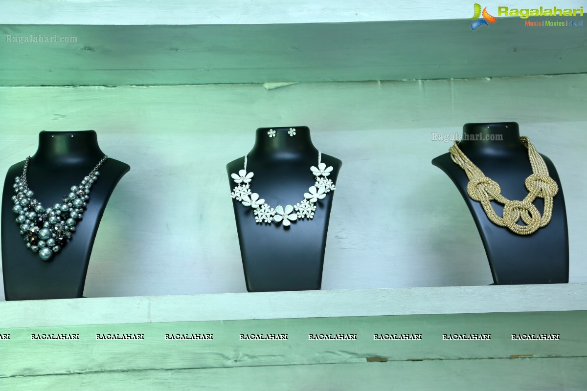 Flaunt Italian Jewellery Exhibition-cum-Sale Inauguration at Banjara Hills Hyderabad