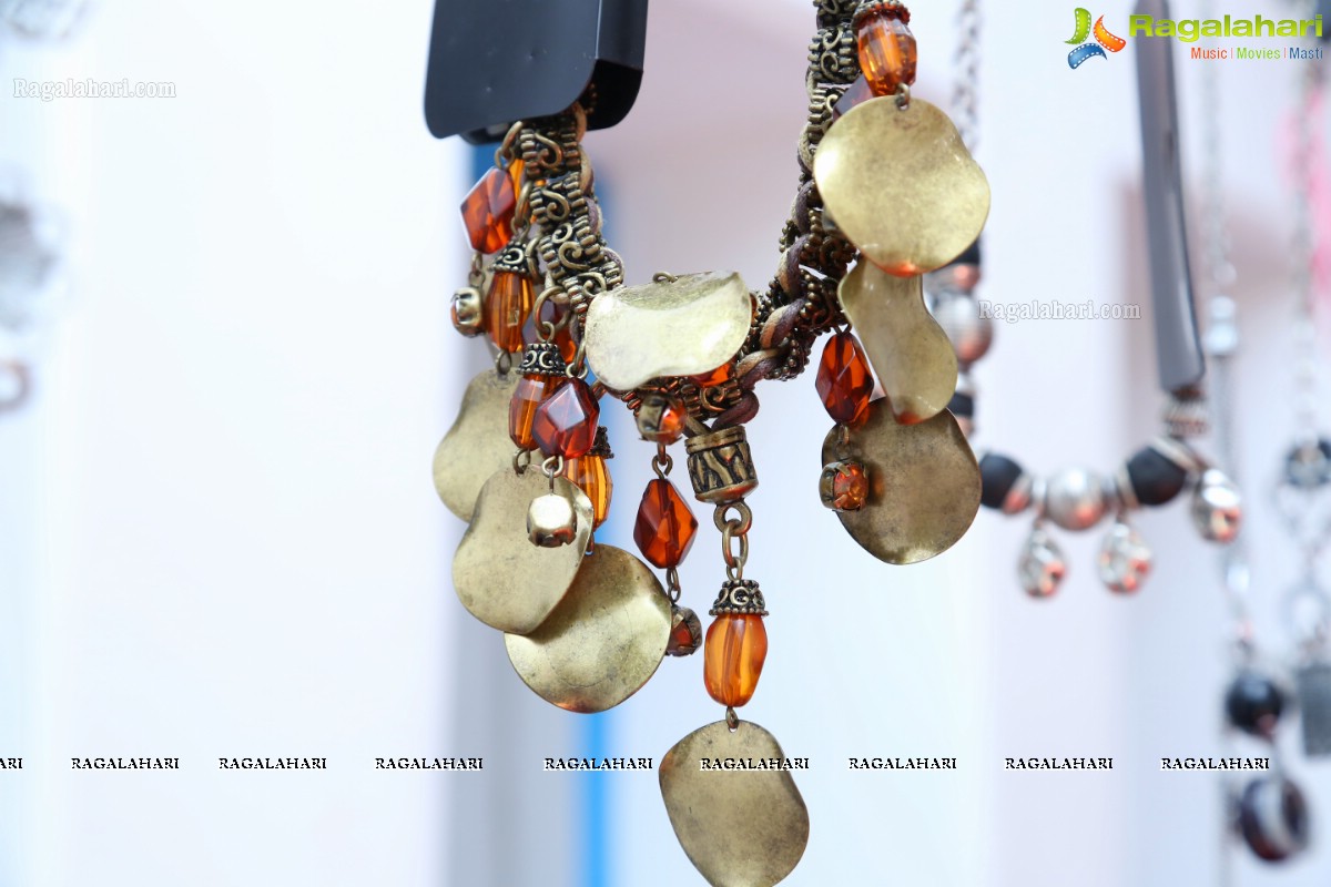 Flaunt Italian Jewellery Exhibition-cum-Sale Inauguration at Banjara Hills Hyderabad