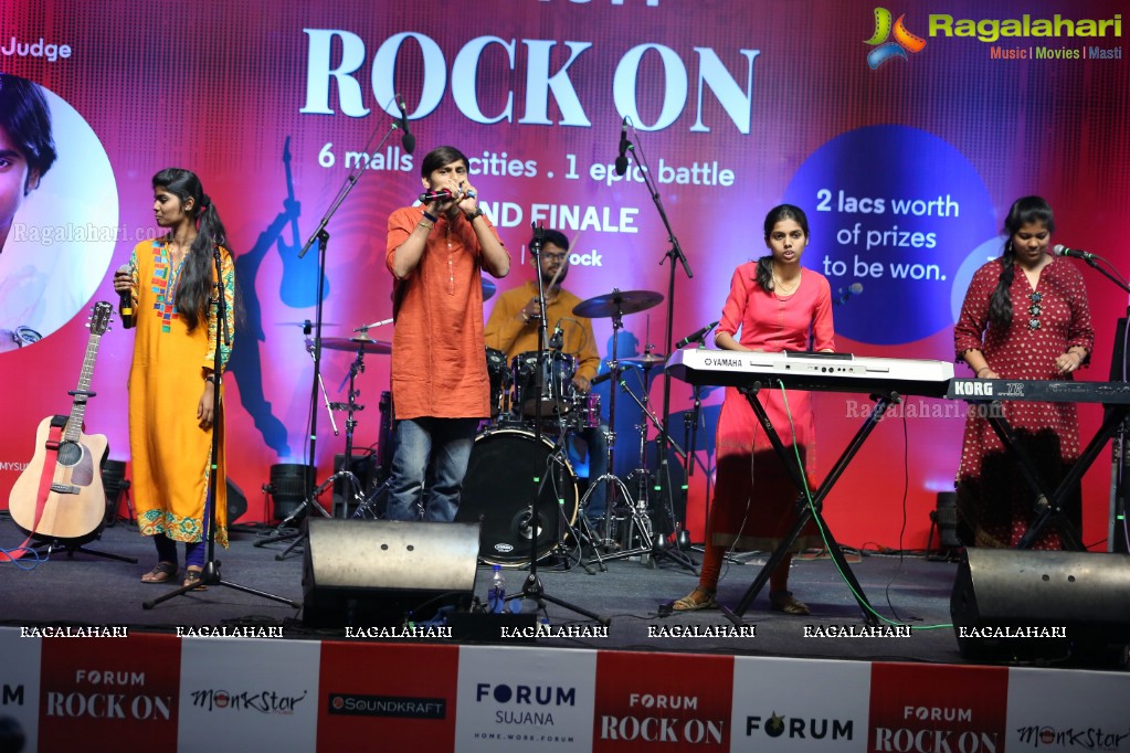 Grand Finale of Forum Rock On at Forum Sujana Mall