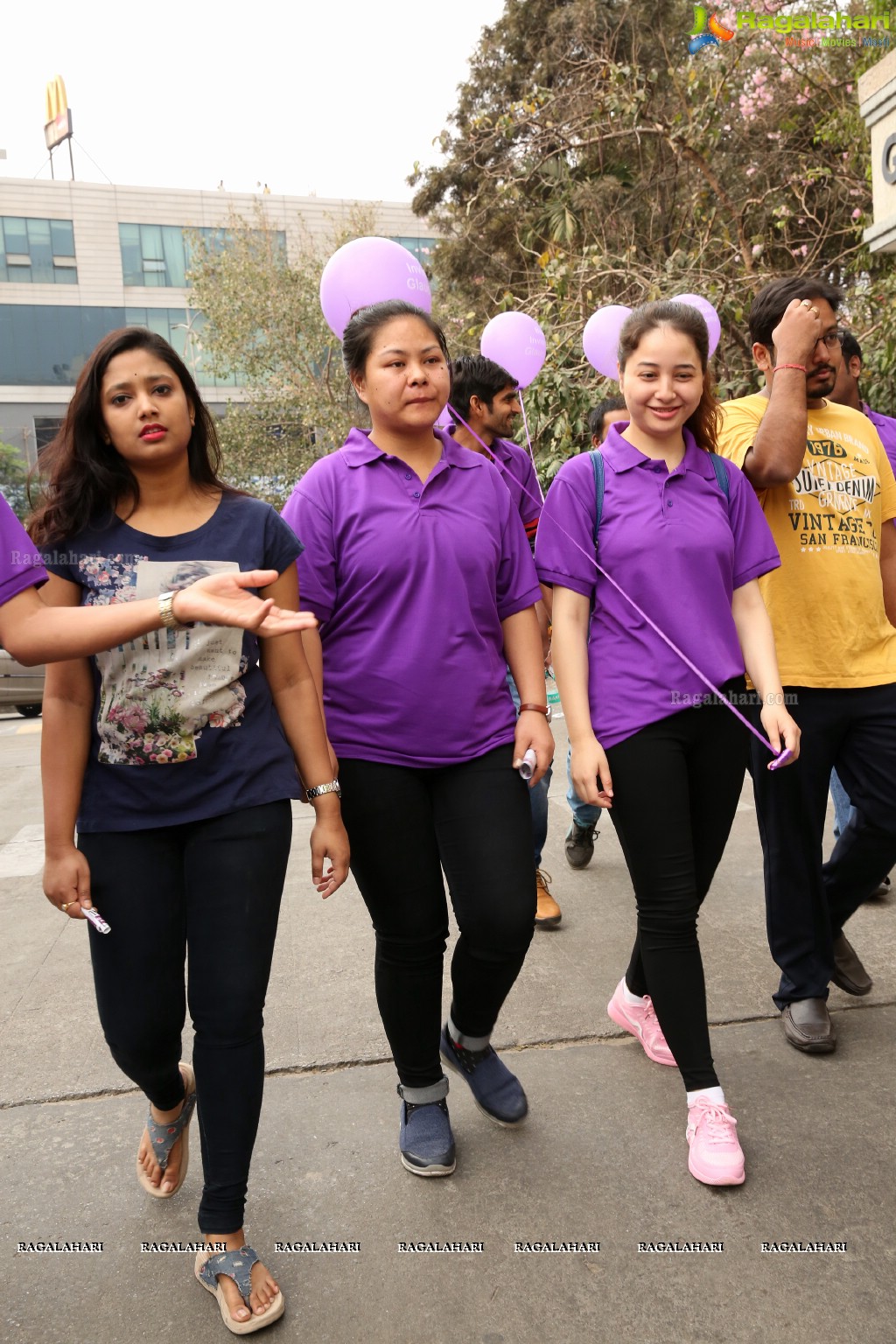 Actor Sumanth Flags Off The Glaucoma Awareness Walk Organised By LV Prasad Eye Institute, Banjara Hills