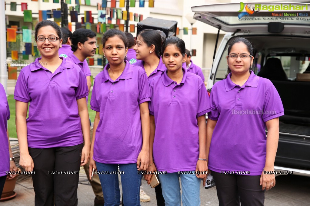 Actor Sumanth Flags Off The Glaucoma Awareness Walk Organised By LV Prasad Eye Institute, Banjara Hills