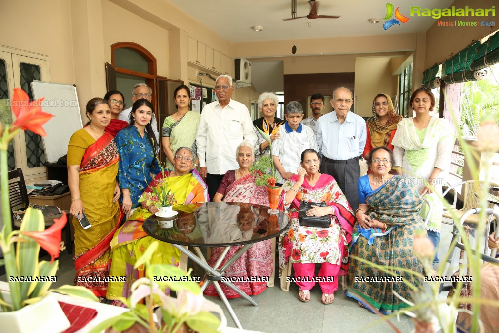 Ikebana Event by Rekha Reddy at Suvarna Nilayam, Hyderabad